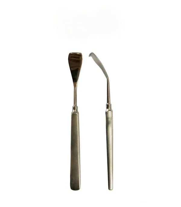 A10-024 - Sinus Retractor