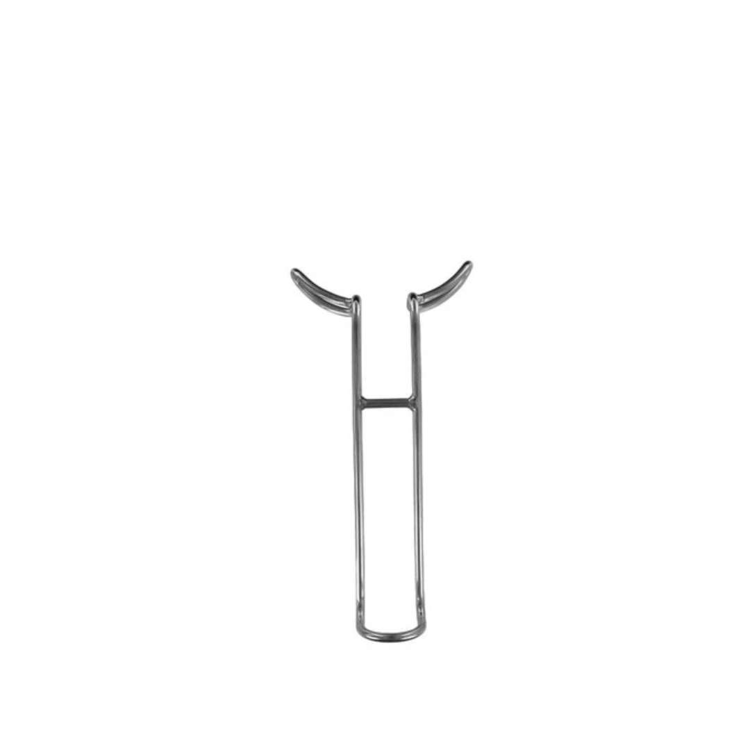 GH05-004 - Lip Retractor